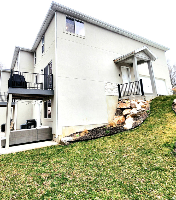 615 S PLUM CREEK LN Ogden, UT 84404