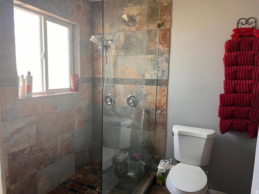 5619 S 2200 W Roy, UT 84067