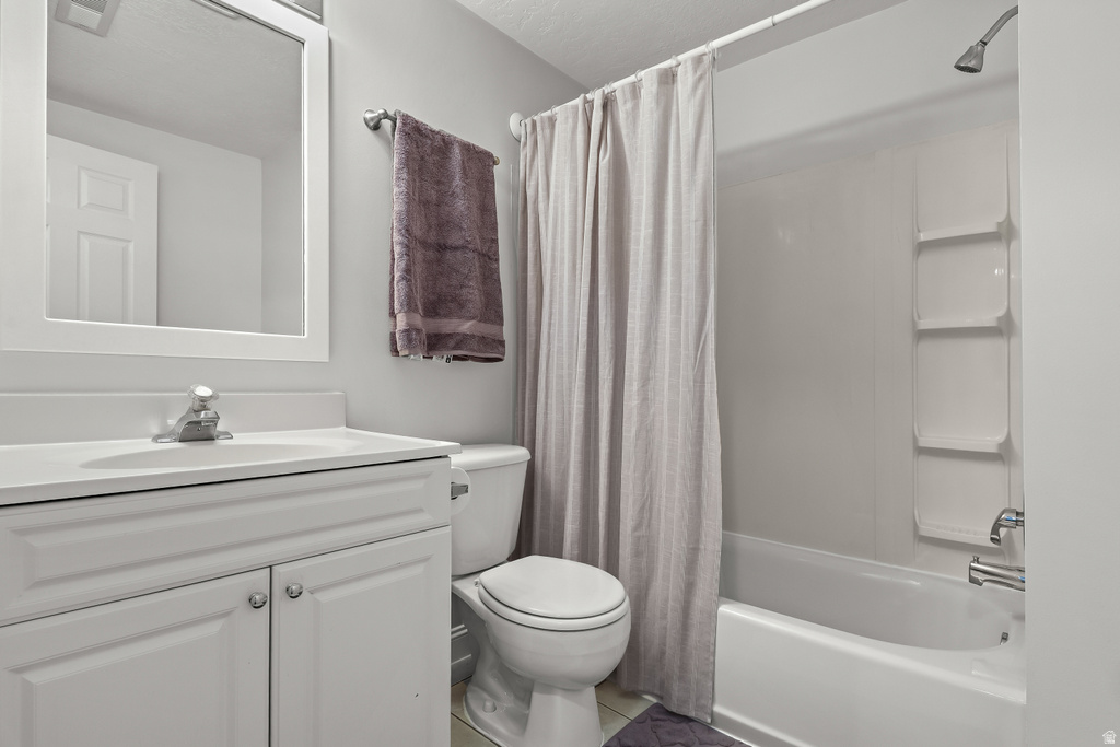 1643 N 2225 W Clinton, UT 84015