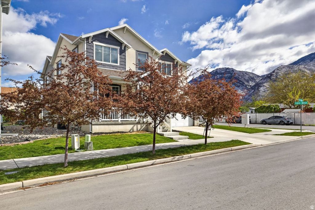 412 W MCCLELLAN CT Provo, UT 84601