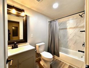 1373 S RAINTREE LN Santaquin, UT 84655