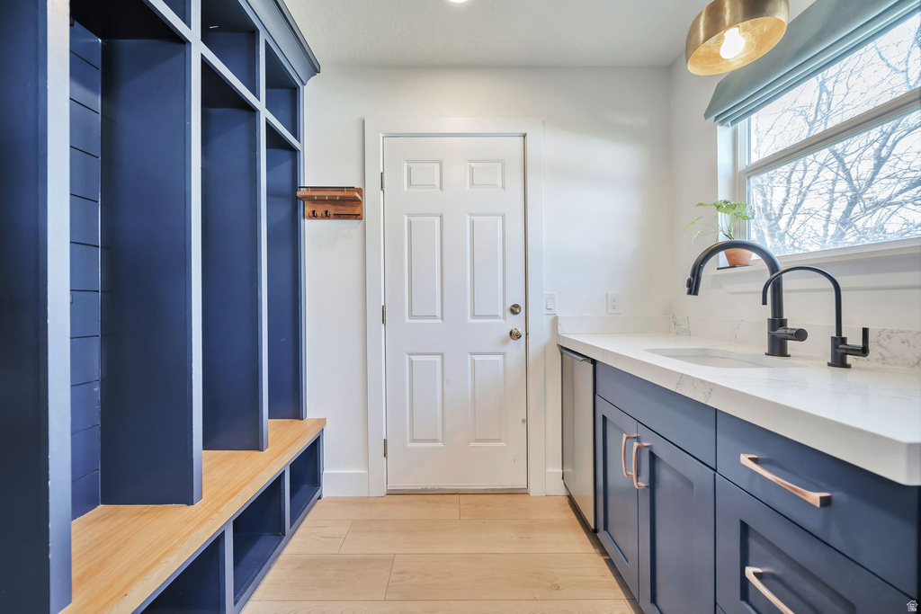 5006 W WOOD SPRING DR West Jordan, UT 84081