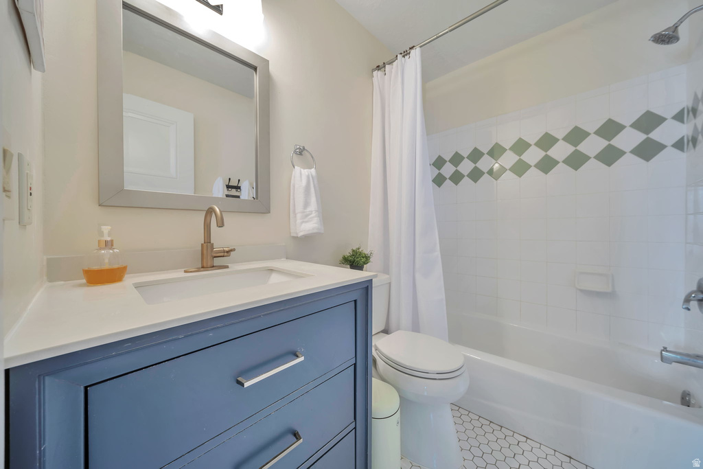 5006 W WOOD SPRING DR West Jordan, UT 84081