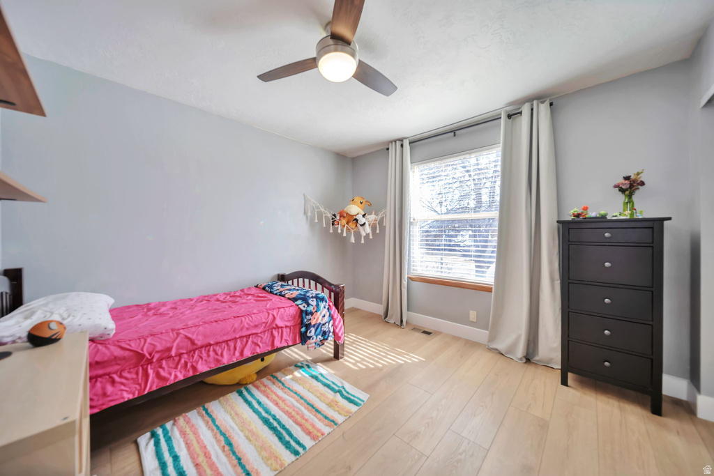 5006 W WOOD SPRING DR West Jordan, UT 84081