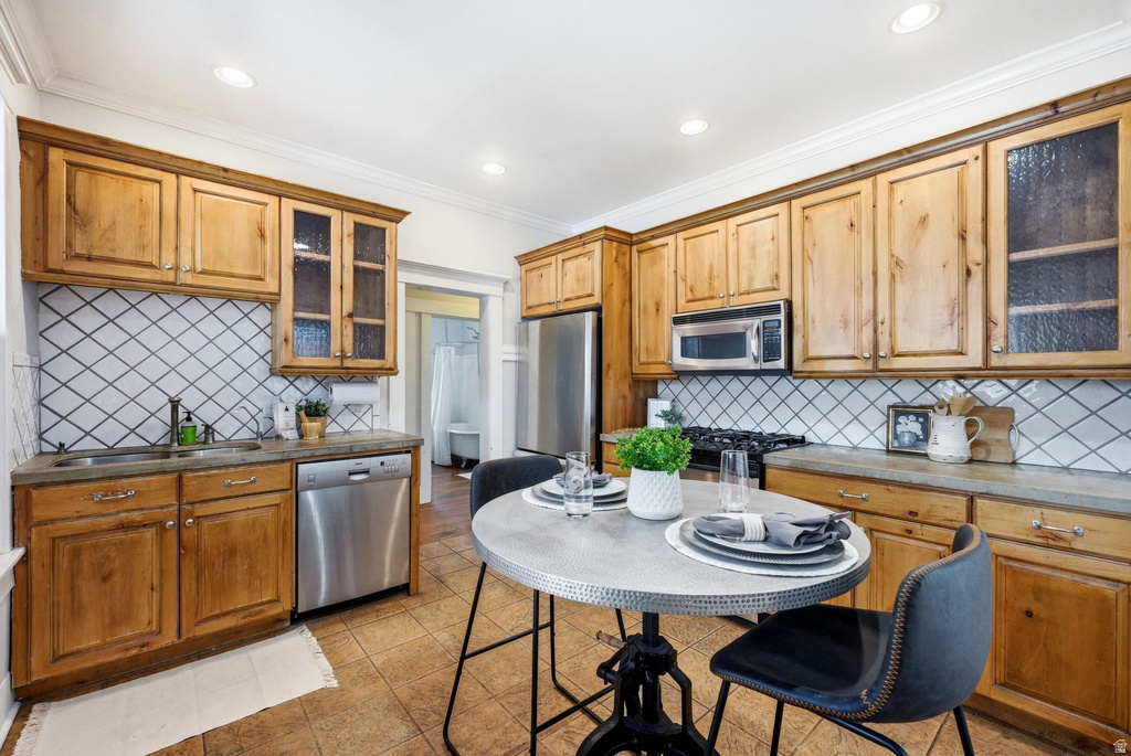 82 T ST Salt Lake City, UT 84103