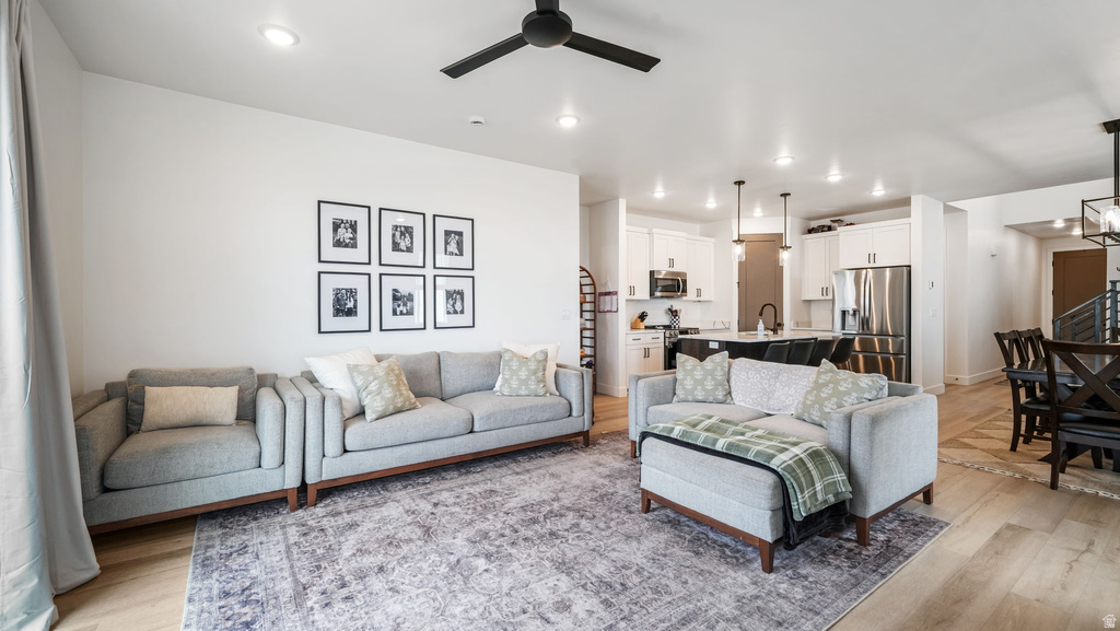 955 E 50 S Santaquin, UT 84655