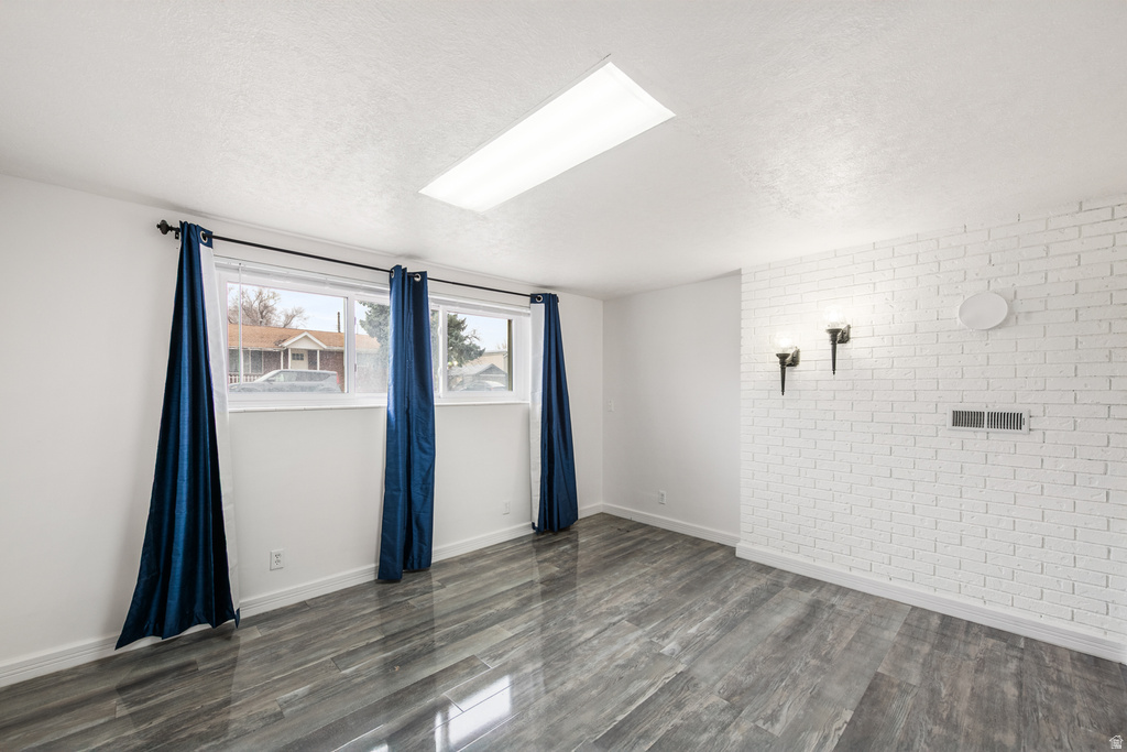 140 W 8710 S Sandy, UT 84070