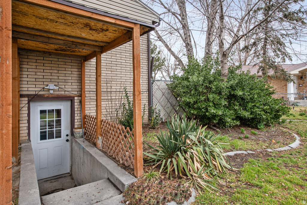 140 W 8710 S Sandy, UT 84070