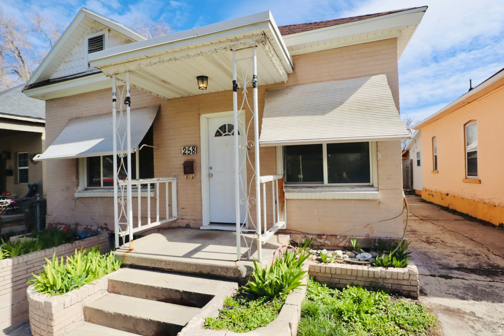 258 N CHICAGO ST Salt Lake City, UT 84116