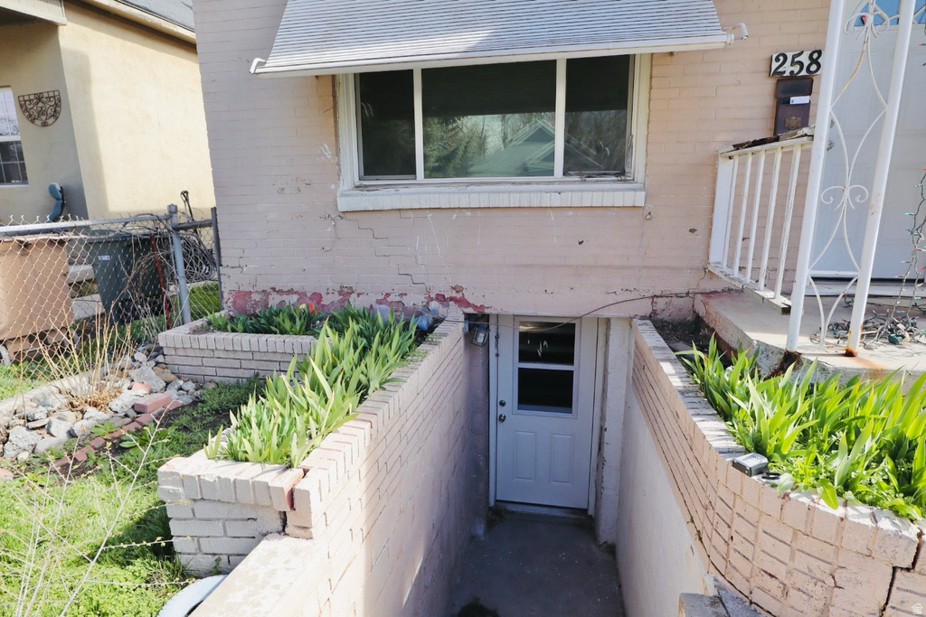 258 N CHICAGO ST Salt Lake City, UT 84116