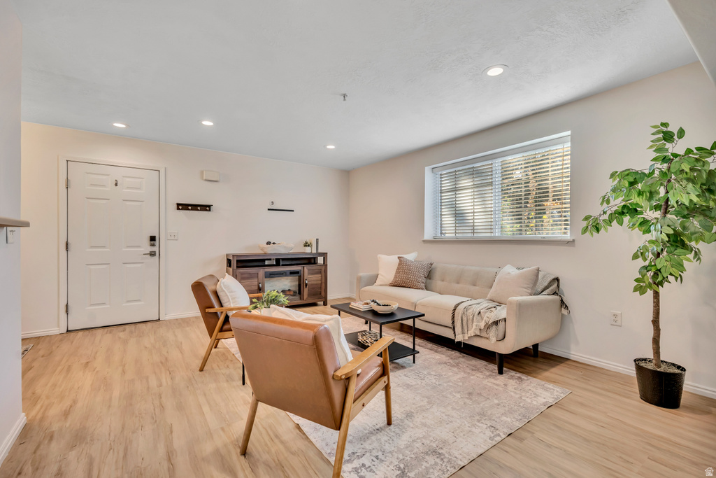 325 W 700 N #14 Salt Lake City, UT 84103