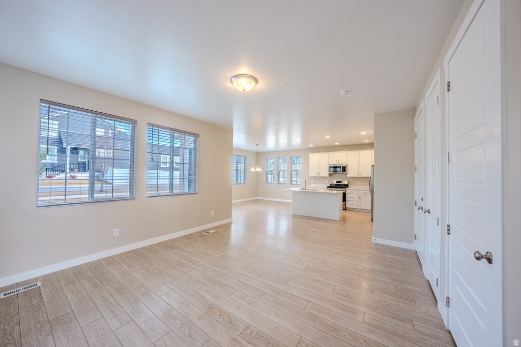 2764 N 990 W Lehi, UT 84043