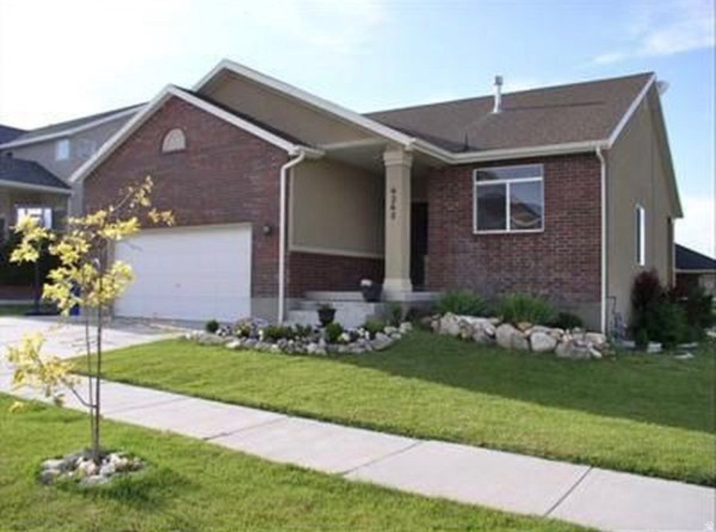 6262 W IMPERIAL OAK DR West Jordan, UT 84081