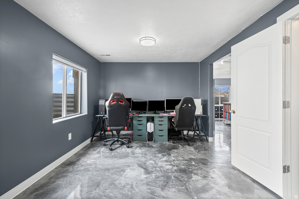 6262 W IMPERIAL OAK DR West Jordan, UT 84081