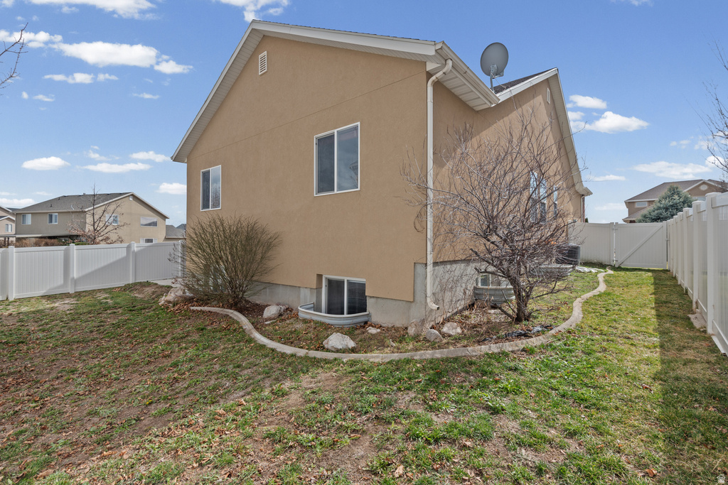6262 W IMPERIAL OAK DR West Jordan, UT 84081