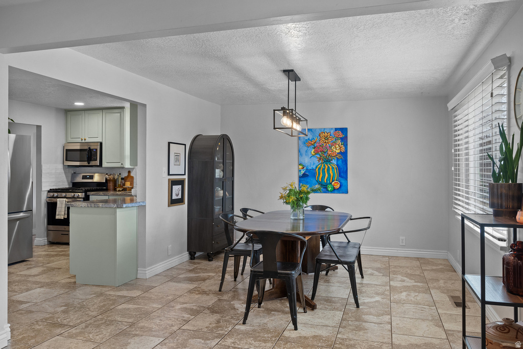 616 E AARON Springville, UT 84663