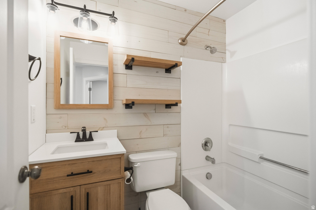 2303 E HAWTHORNE ST Saratoga Springs, UT 84043