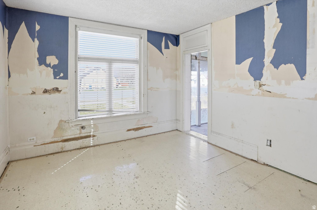 311 S 400 W Payson, UT 84651