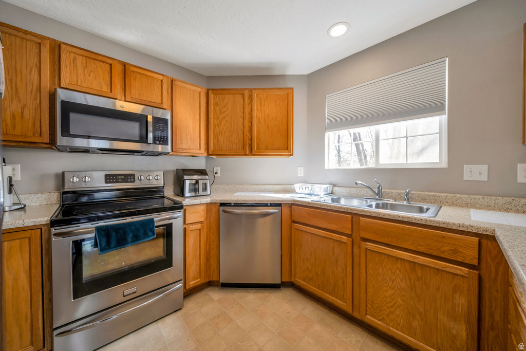 1476 W BRUNELLO DR #C-5 Bluffdale, UT 84065