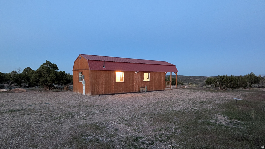 68 N 20300 W photo 5