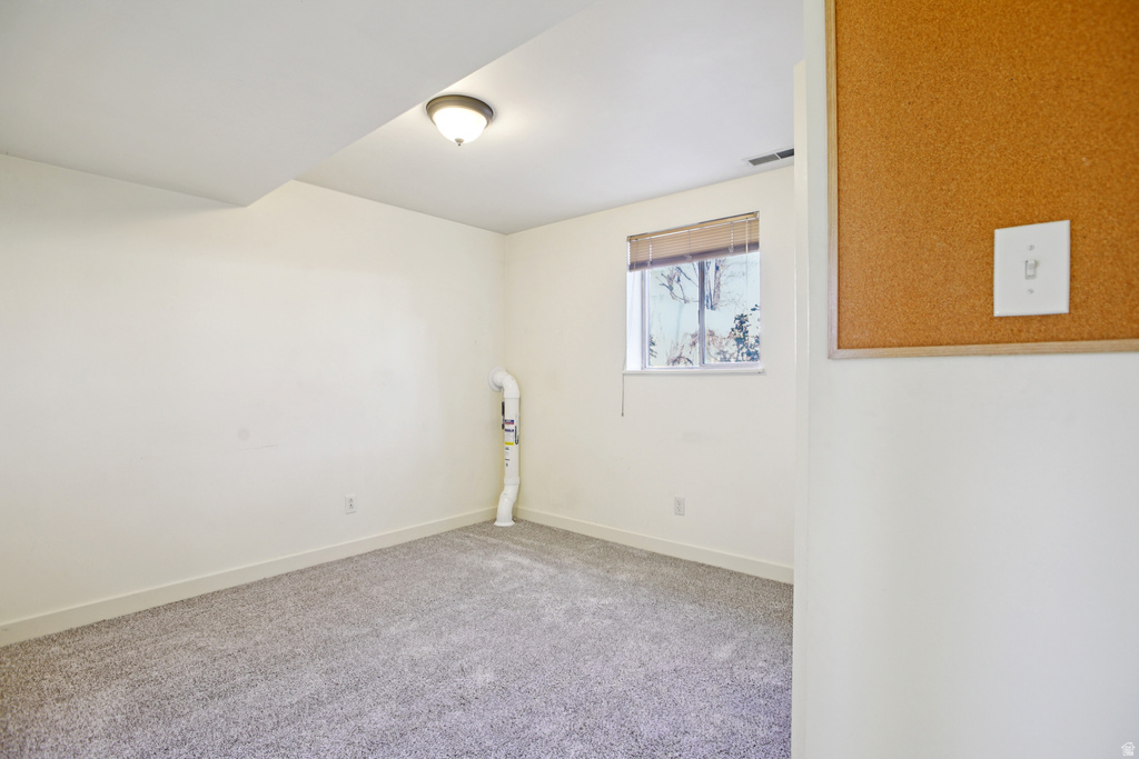 569 E ALOHA LN Sandy, UT 84070