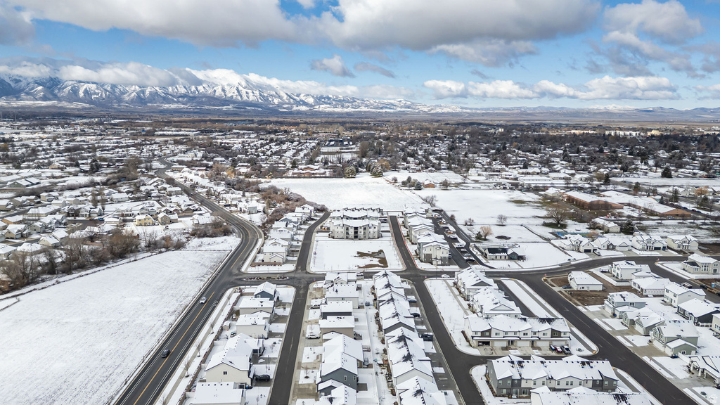 205 E 520 N Providence, UT 84332