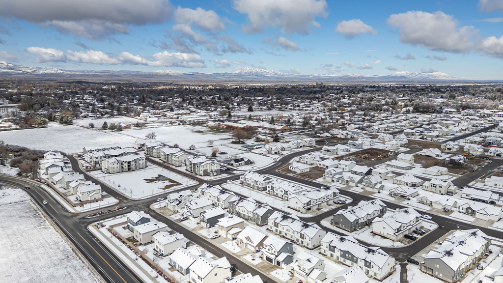 205 E 520 N Providence, UT 84332