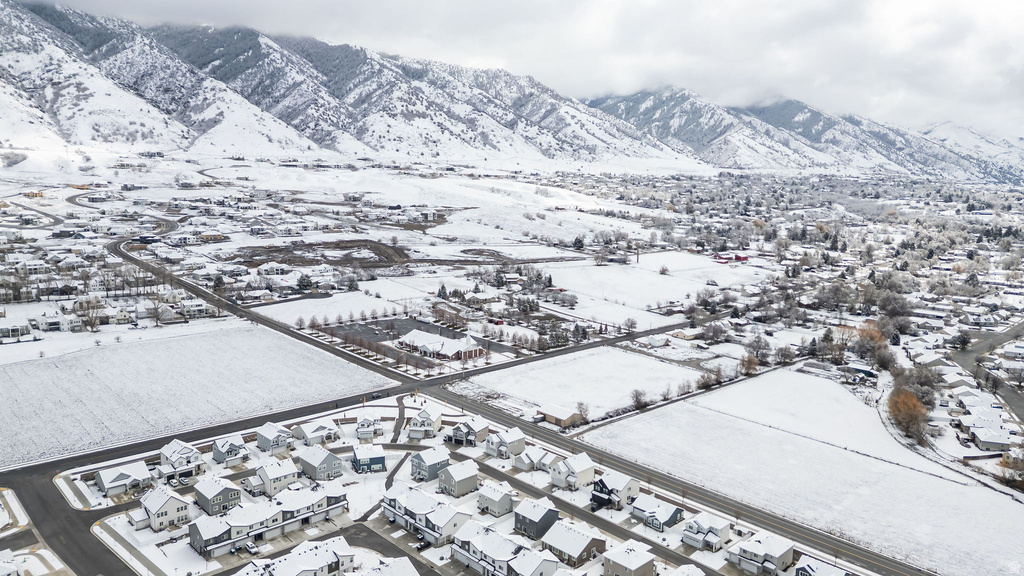 205 E 520 N Providence, UT 84332