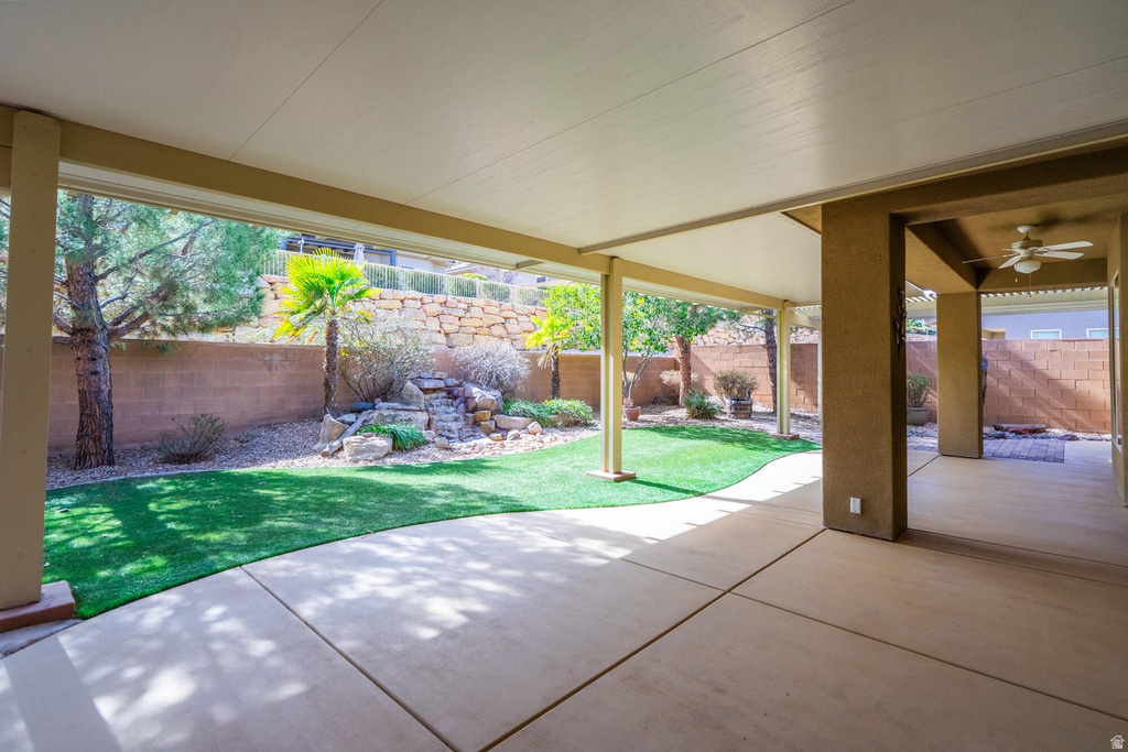 1545 W BONITA BAY CIR St George, UT 84790