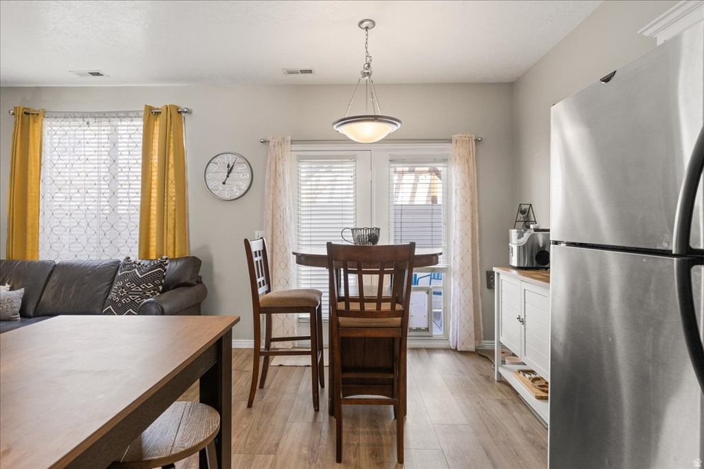 628 W CREEK BLUFF CV Sandy, UT 84070