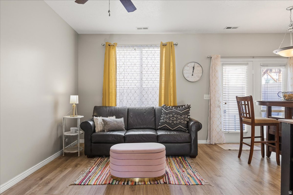 628 W CREEK BLUFF CV Sandy, UT 84070