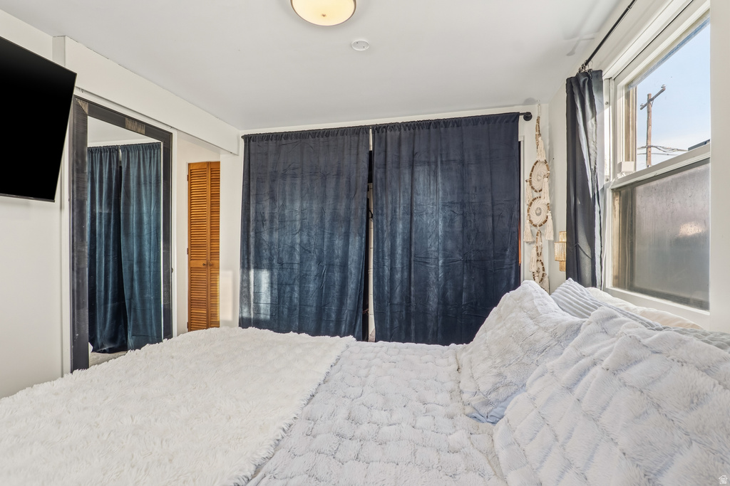 824 W DALTON AVE Salt Lake City, UT 84104