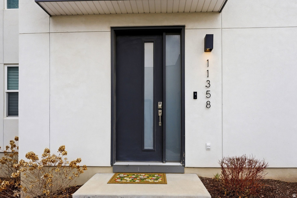 11358 S WILLOW WALK DR South Jordan, UT 84009