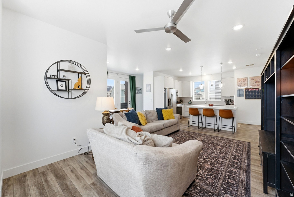 11358 S WILLOW WALK DR South Jordan, UT 84009