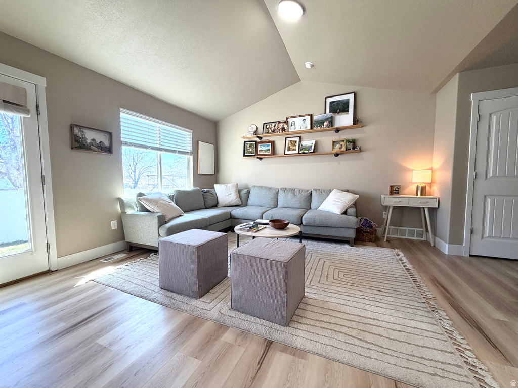 1612 E 925 S Clearfield, UT 84015