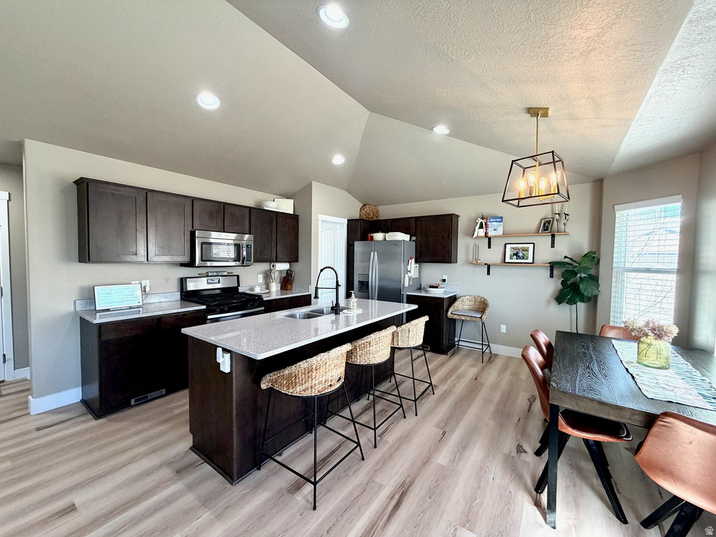 1612 E 925 S Clearfield, UT 84015