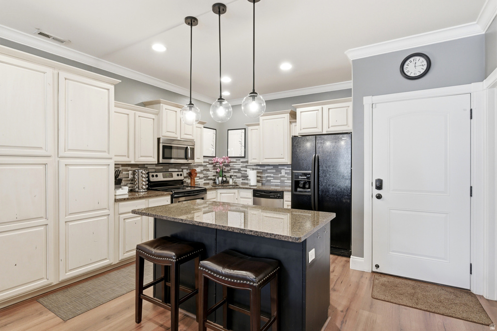 940 E 700 S #3 Salt Lake City, UT 84102