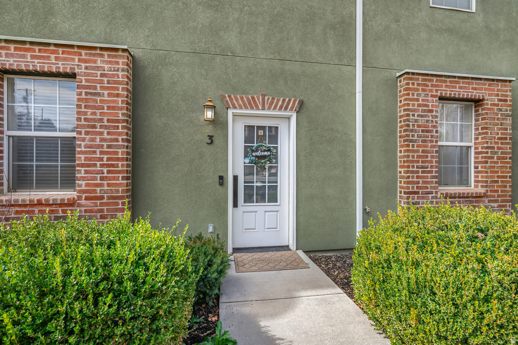 940 E 700 S #3 Salt Lake City, UT 84102