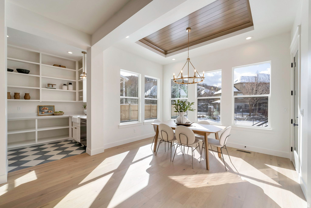 664 S WILDFLOWER CIR North Salt Lake, UT 84054