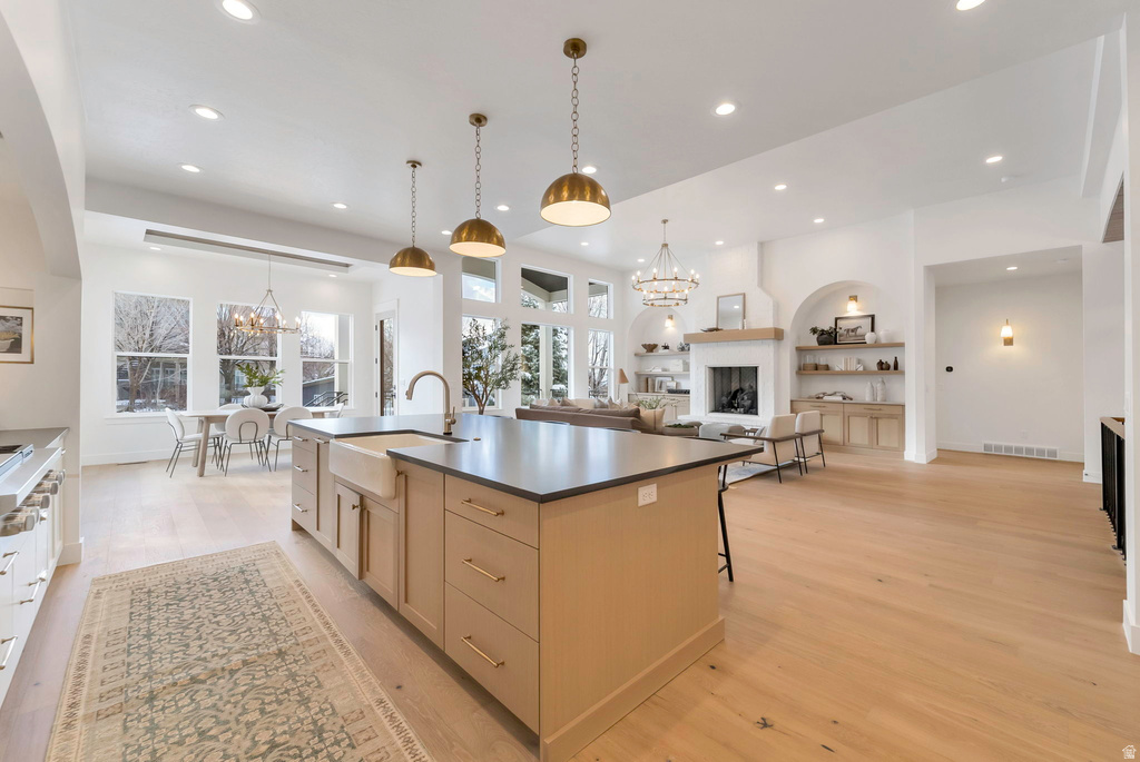 664 S WILDFLOWER CIR North Salt Lake, UT 84054