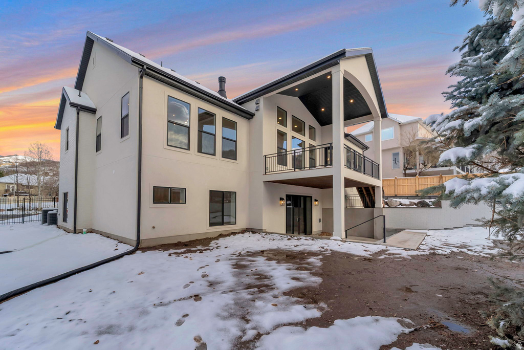 664 S WILDFLOWER CIR North Salt Lake, UT 84054
