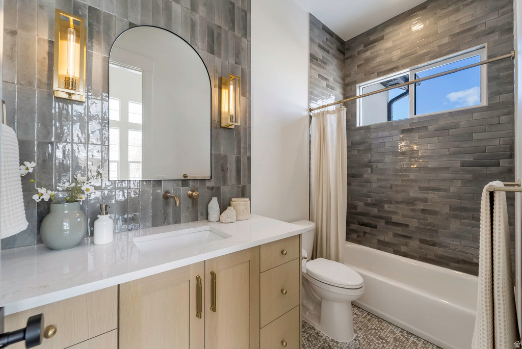 664 S WILDFLOWER CIR North Salt Lake, UT 84054