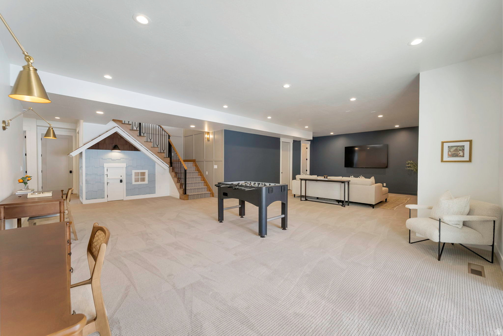 664 S WILDFLOWER CIR North Salt Lake, UT 84054