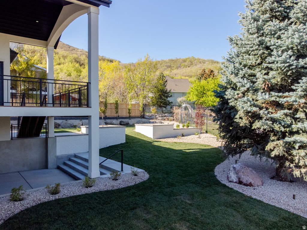 664 S WILDFLOWER CIR North Salt Lake, UT 84054