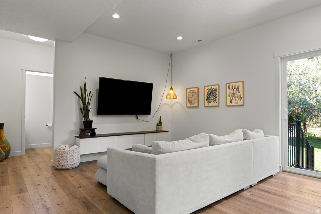 740 N 175 E Harrisville, UT 84404