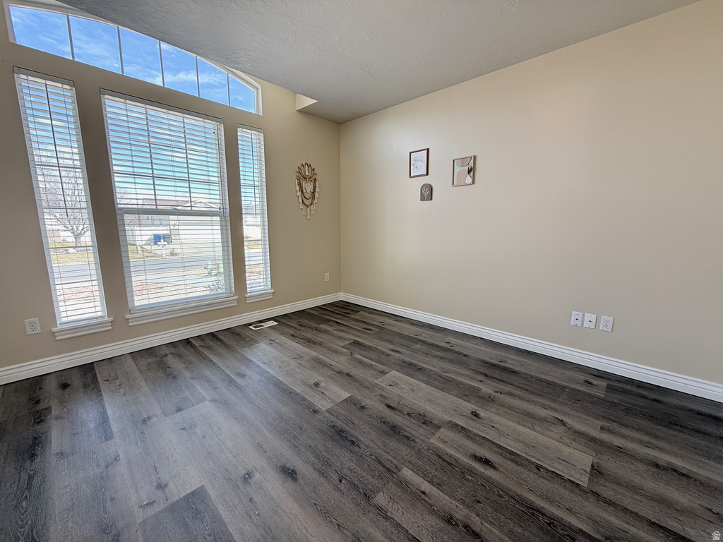 11956 S DYNAMITE CIR Herriman, UT 84096