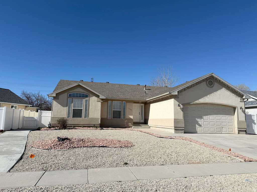 11956 S DYNAMITE CIR Herriman, UT 84096