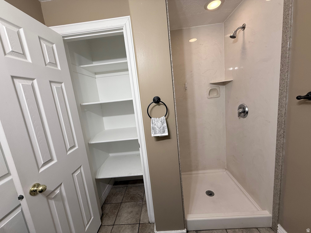 11956 S DYNAMITE CIR Herriman, UT 84096