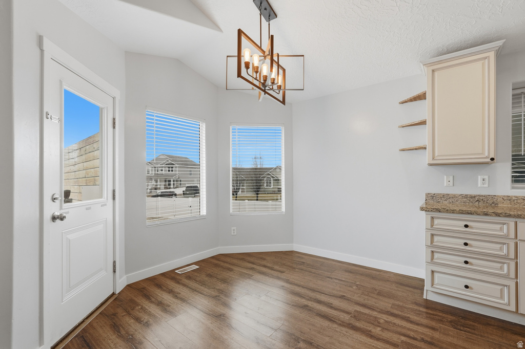 927 N PETRO DR Tooele, UT 84074