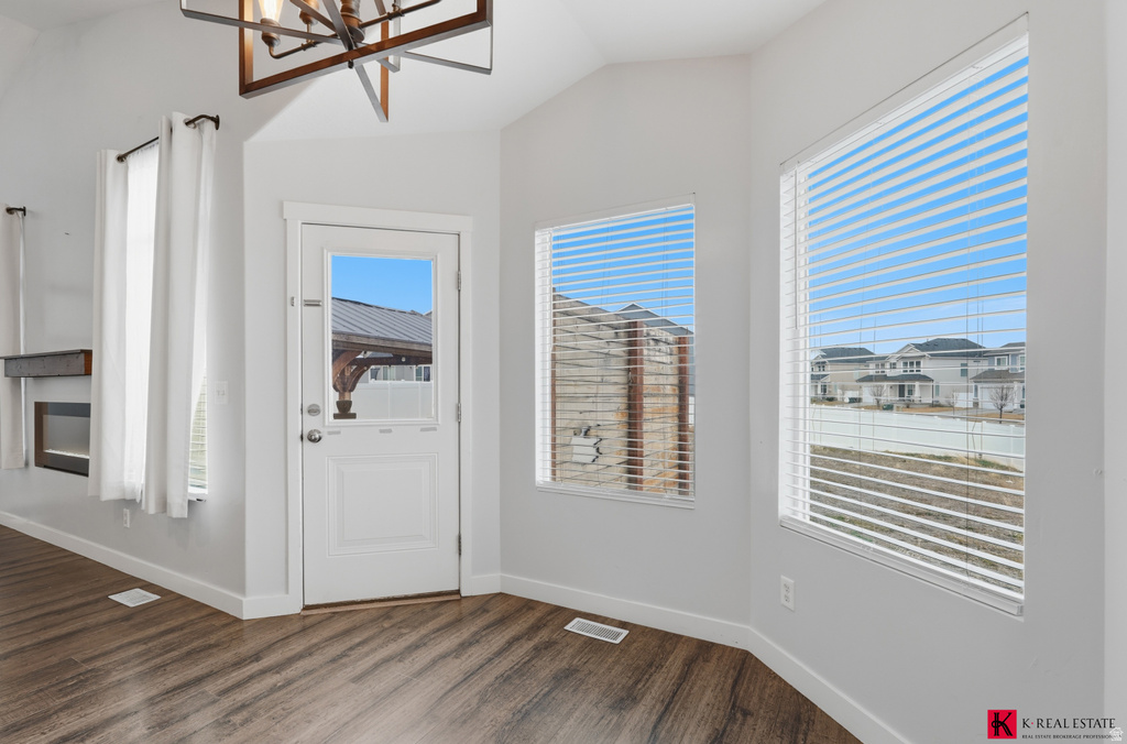 927 N PETRO DR Tooele, UT 84074